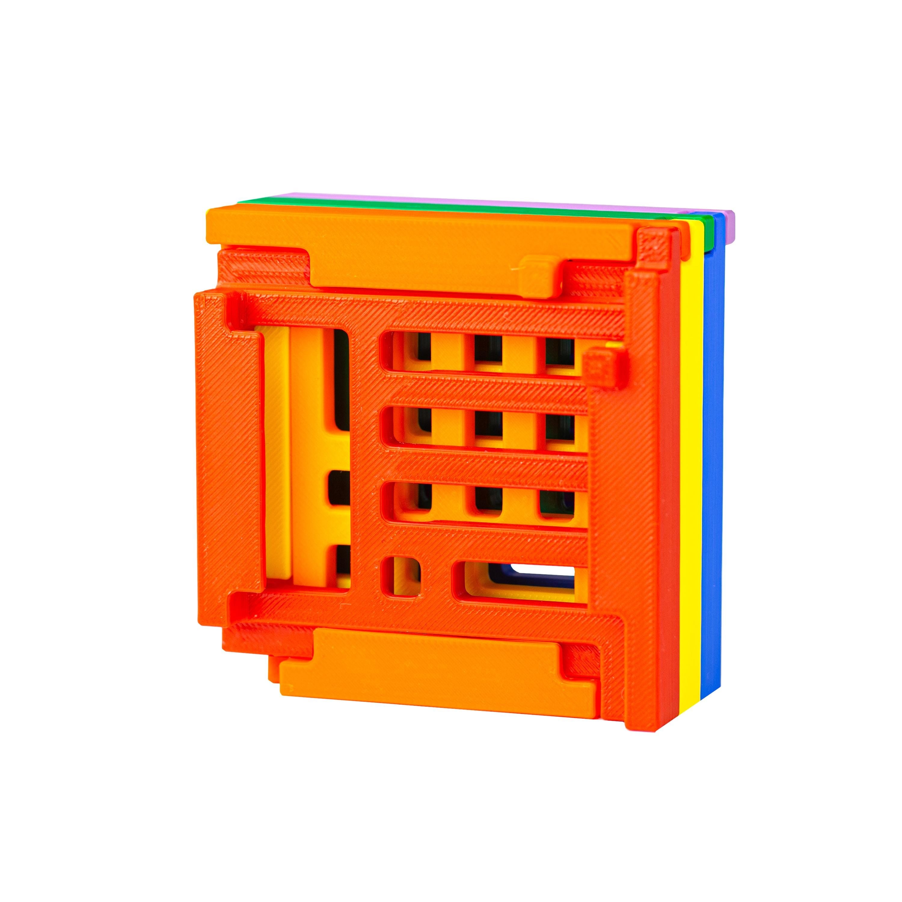 100+ steps Rainbow Drawers puzzle. Designed by Bram Cohen.