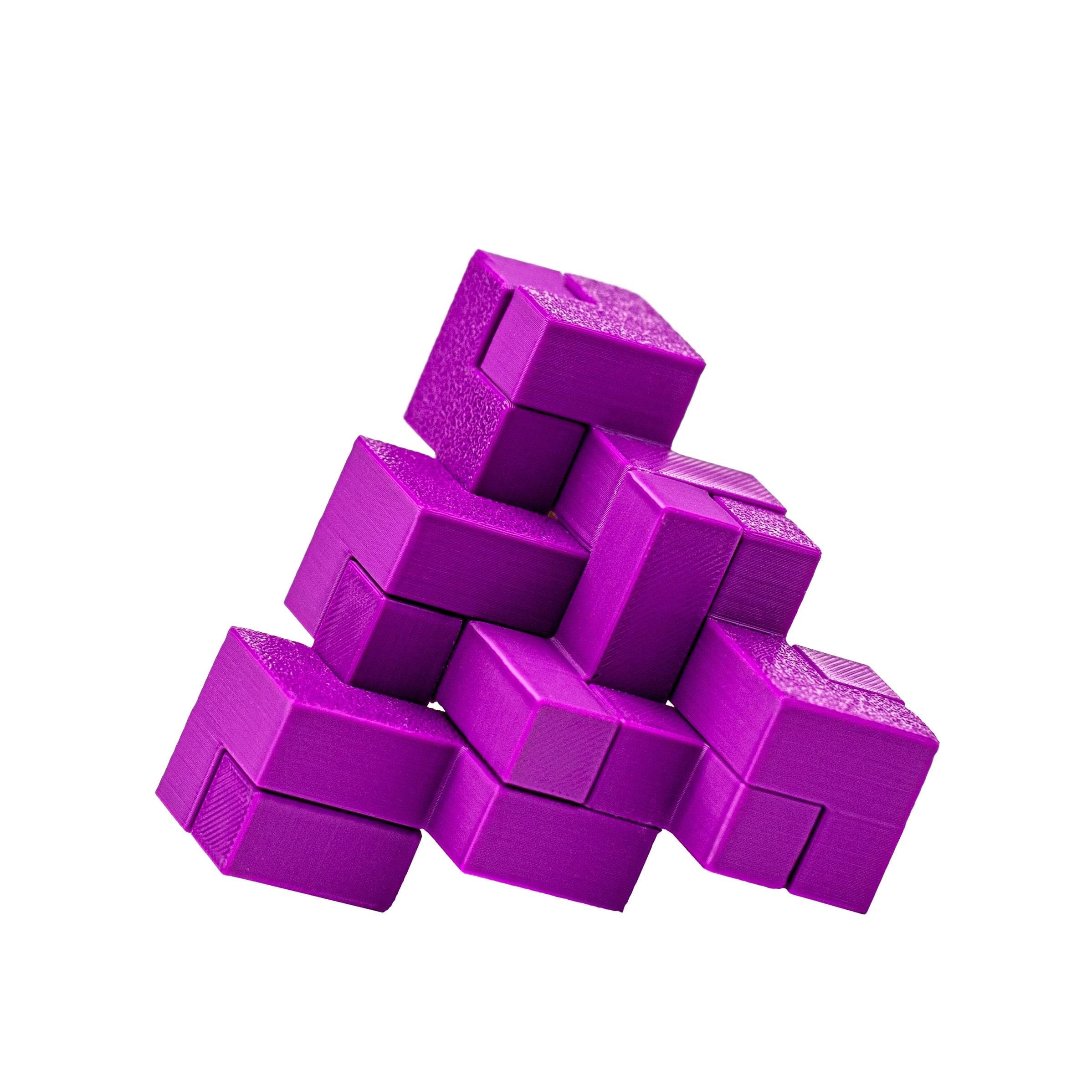 Impossible Triangle of six cubes