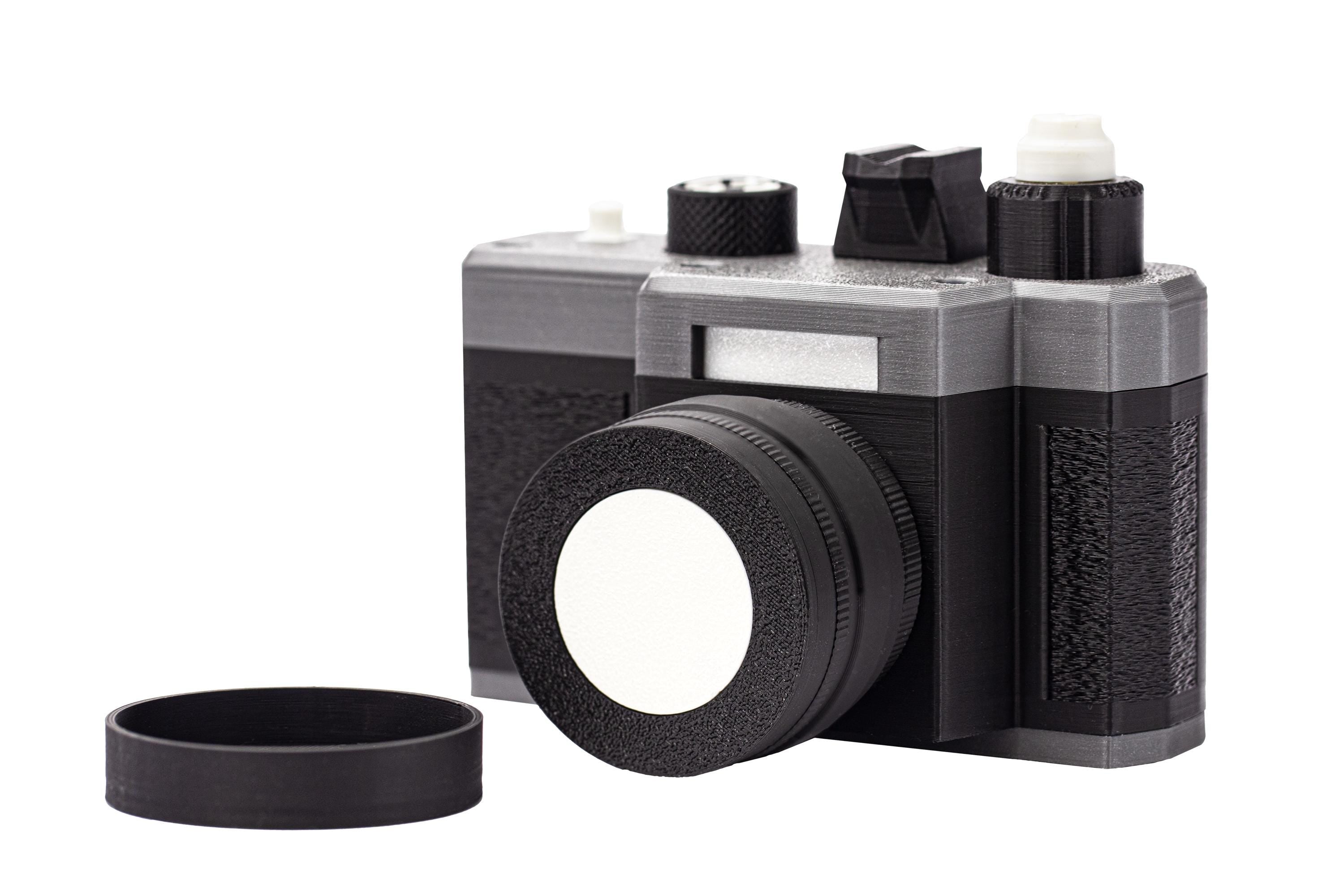 🧩 L3NS — Camera-Shaped Sequential Discovery Puzzle