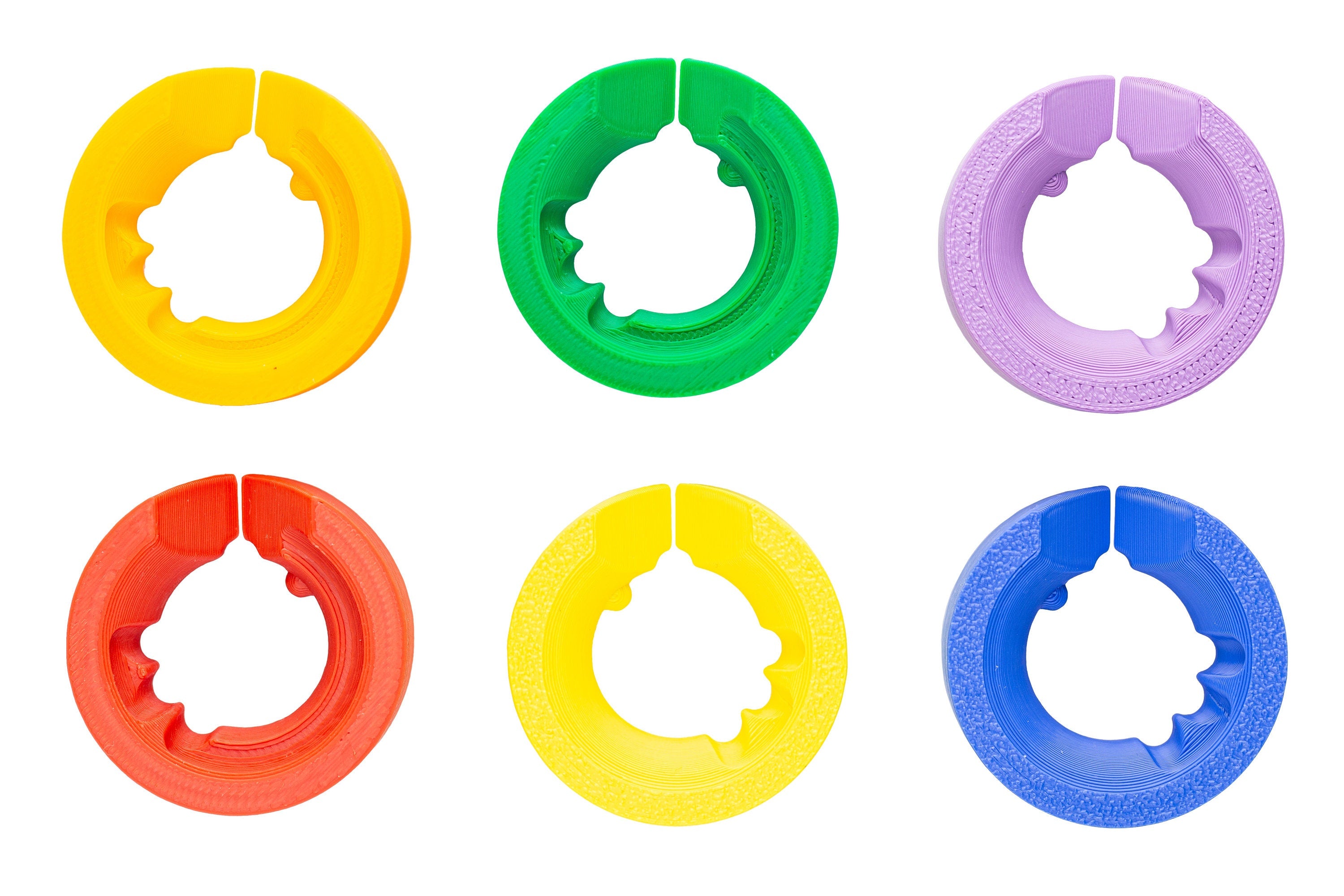 Zigguchain puzzle designed by Oskar van Deventer