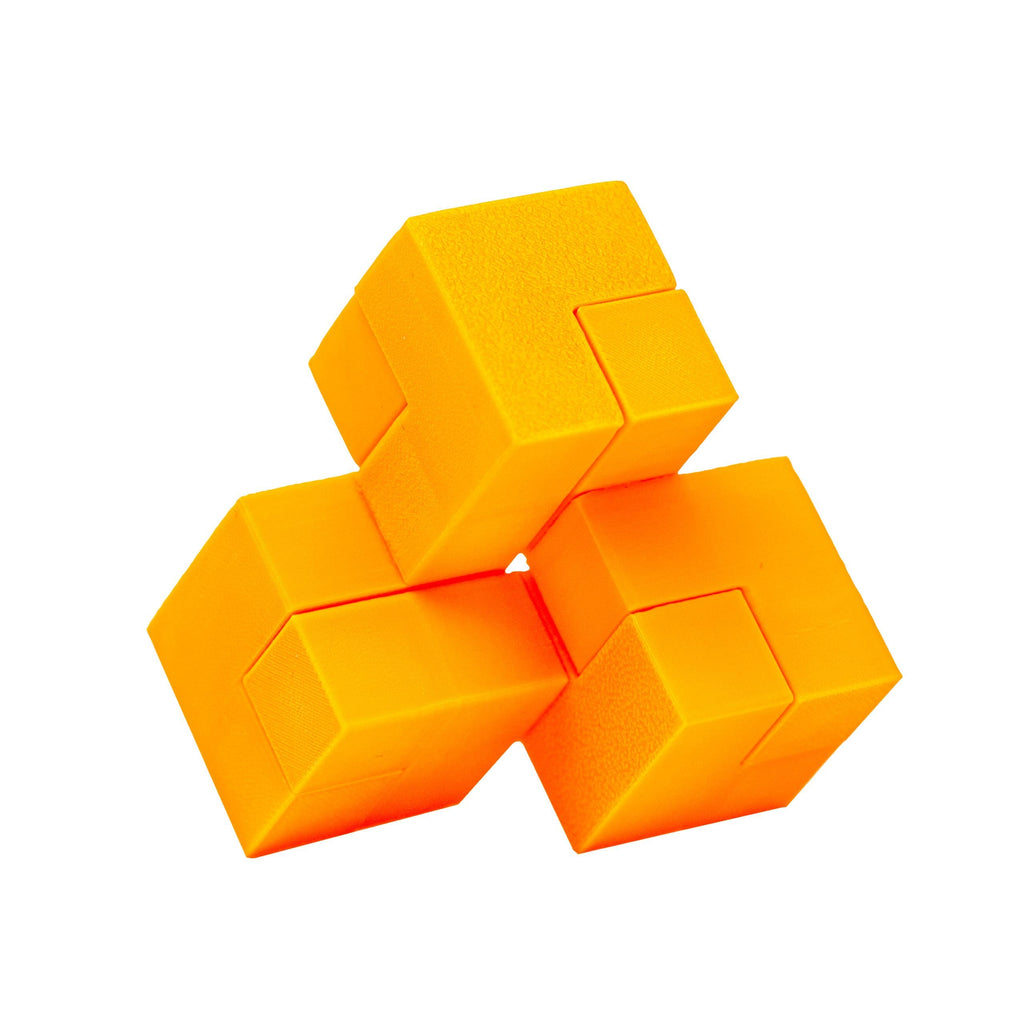 Impossible Triangle of three cubes