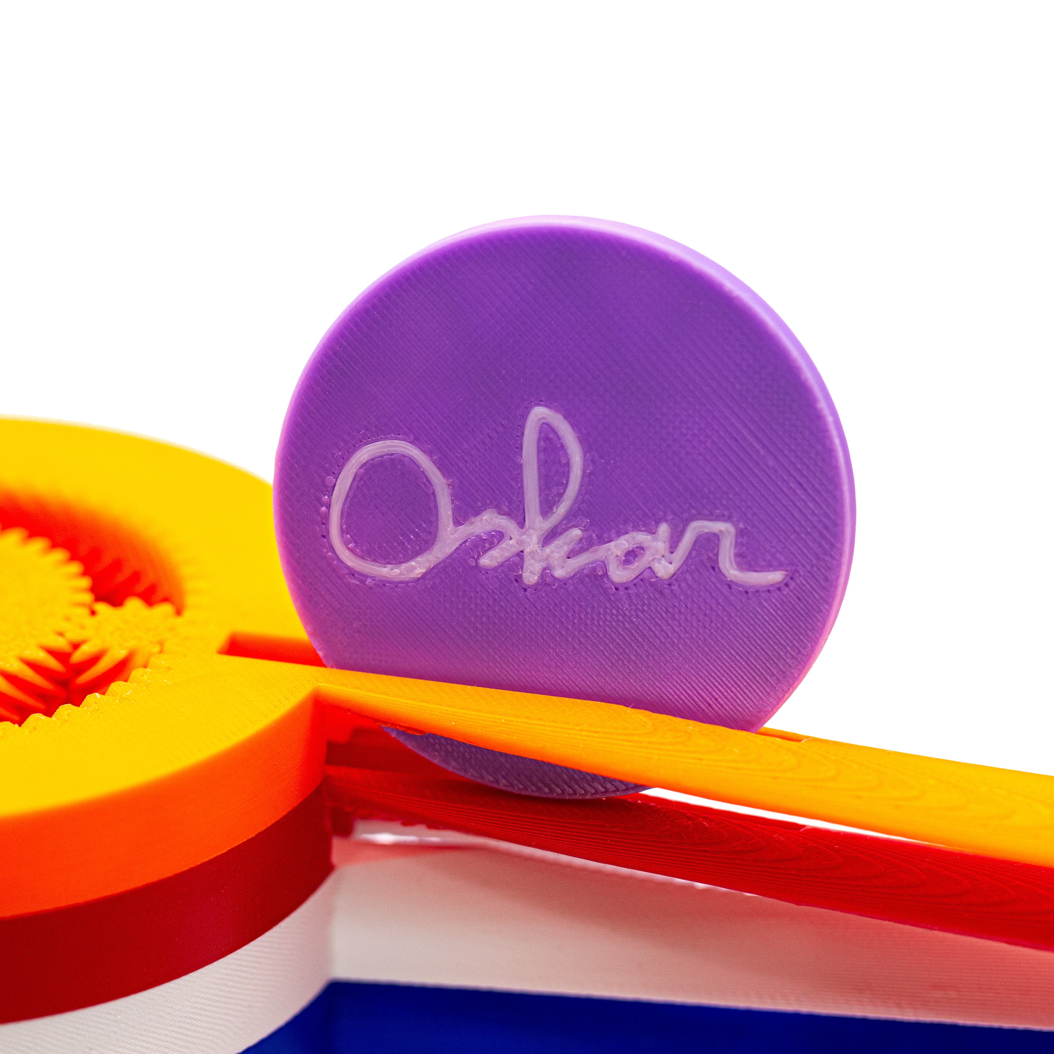 Drone Puzzle – Mechanical Gear Brain Teaser by Oskar van Deventer