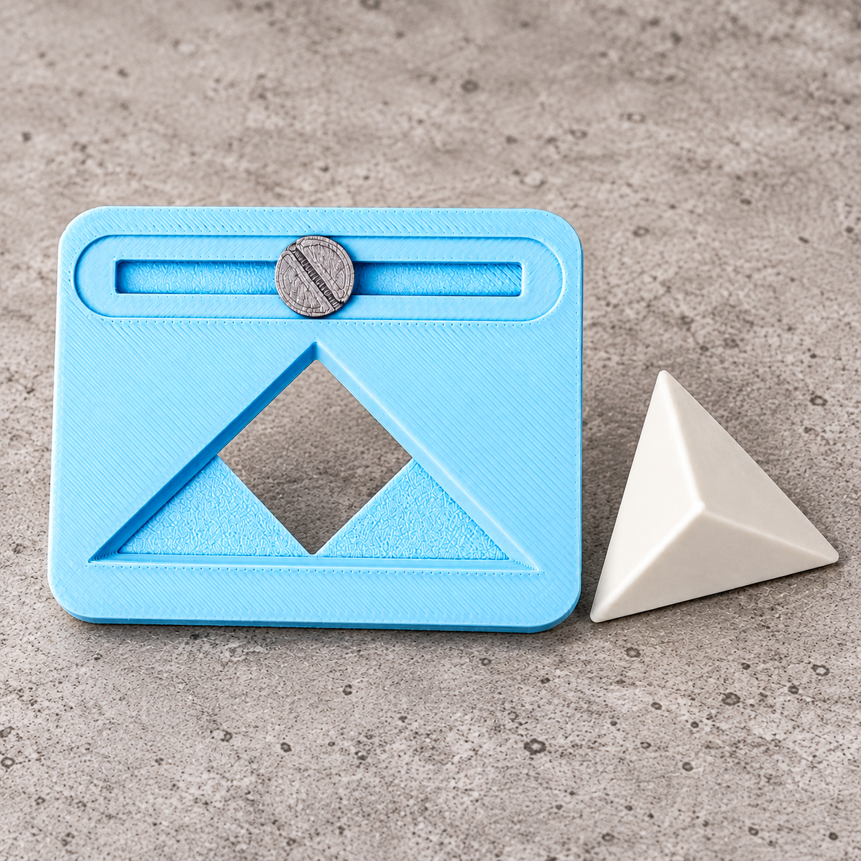 Hole for Pyramid – An Impossible Geometry Puzzle