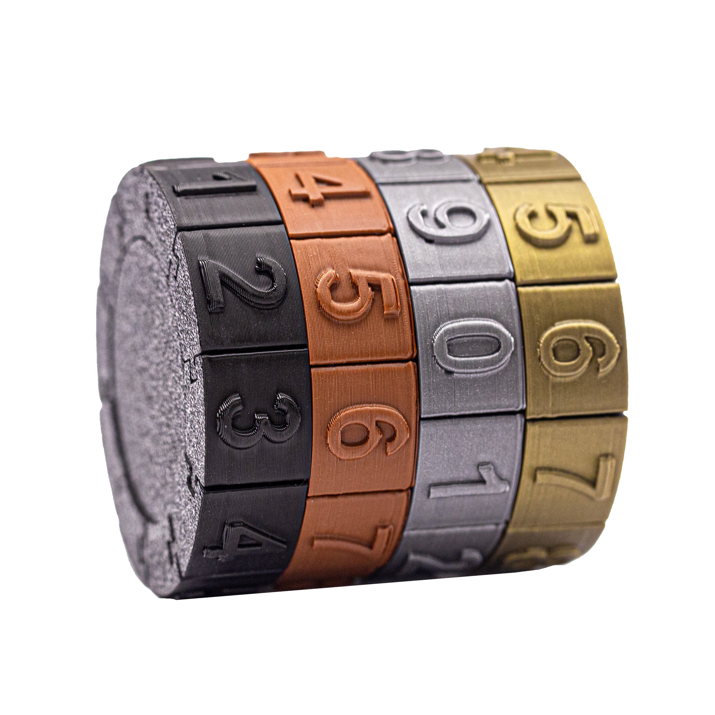 Kombi Too - Four ring combination lock with a twist